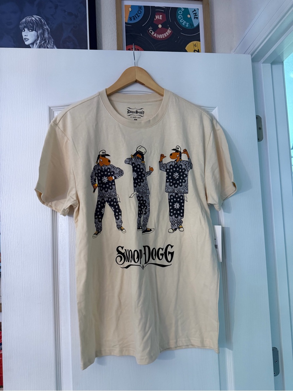 NWT Dogg Supply Dancing Snoop Tee Medium
